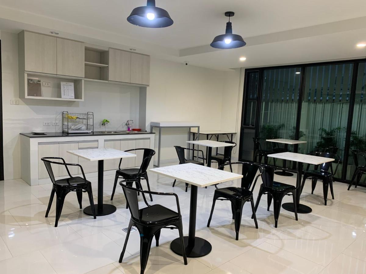 בנגקוק Icare Residence & Hotel מראה חיצוני תמונה